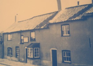 AOS P 1920 the cross keys pub west pinchbeck 1948