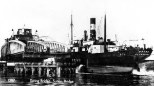 AOS P 2710 postcard of steamer passing sutton bridge. year unknown