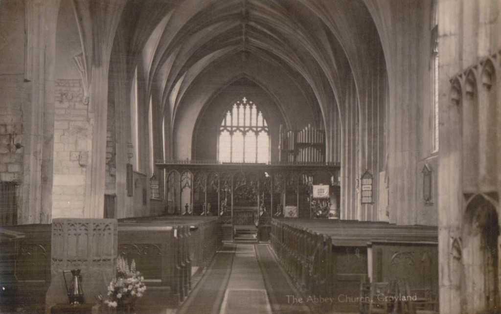 AOS P 3098 real photo postcard, inside the abbey church crowland pre 1914