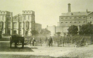 AOS P 3316 used.sessions house, and to the right is the house of correction, prison, built 1826,closed 1884. this pic before 1884