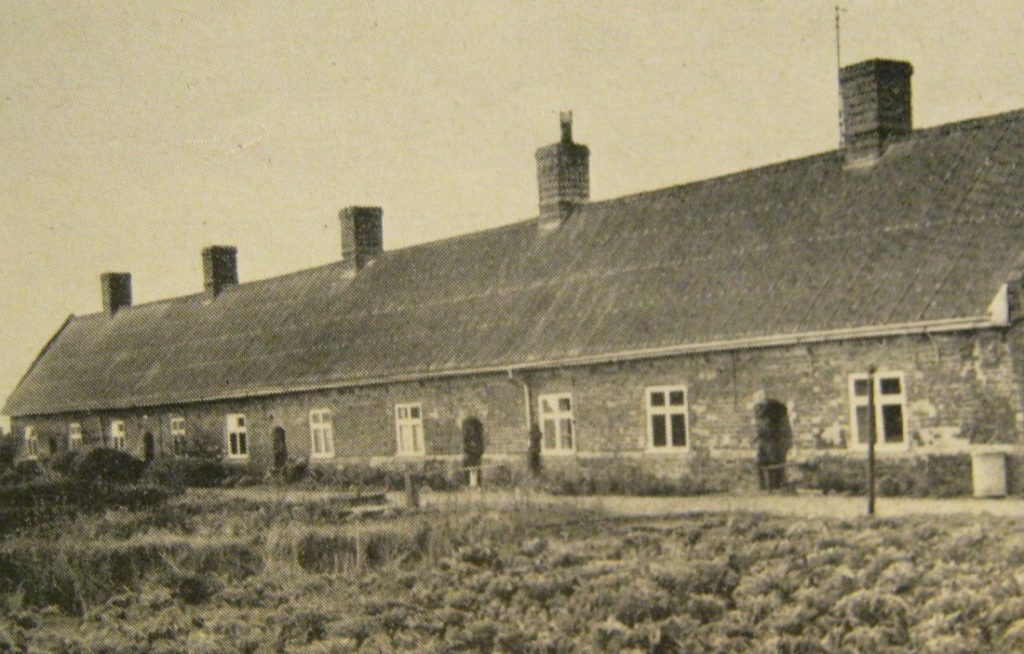 AOS P 4019 almshouses at fosdyke endowed by sir thomas middlecot for ten poor people of algakirk and fosdyke