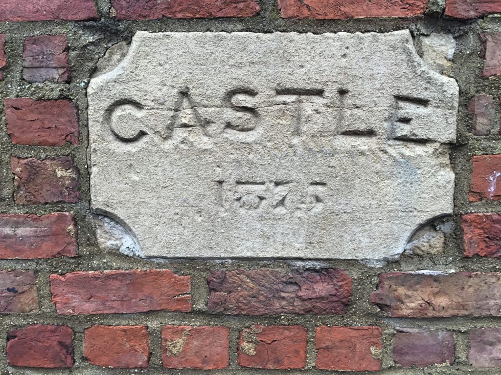 castle sign